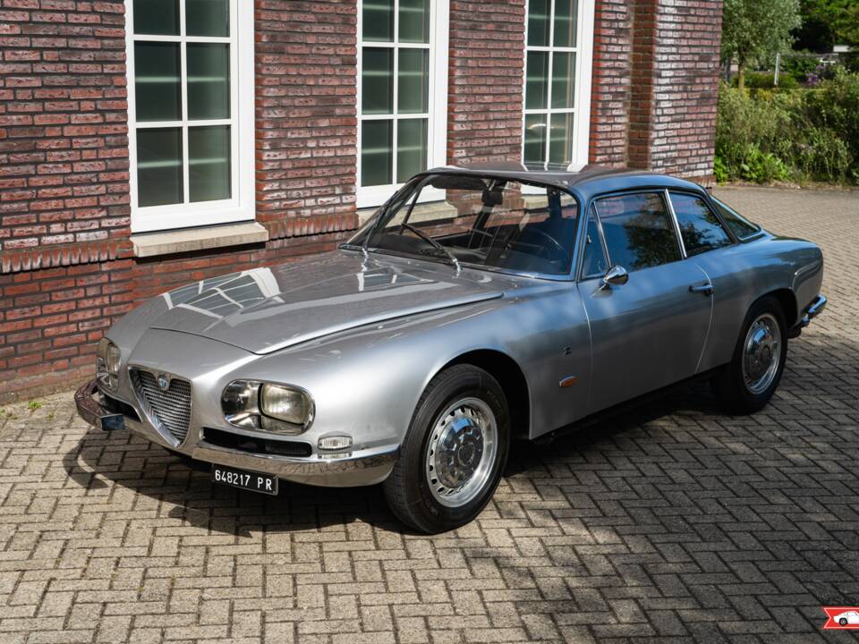 Bild 30/38 von Alfa Romeo 2600 Sprint Zagato (1968)
