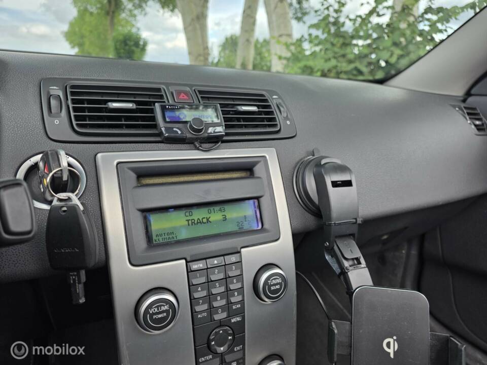 Image 23/38 de Volvo C70 2.4 (2006)