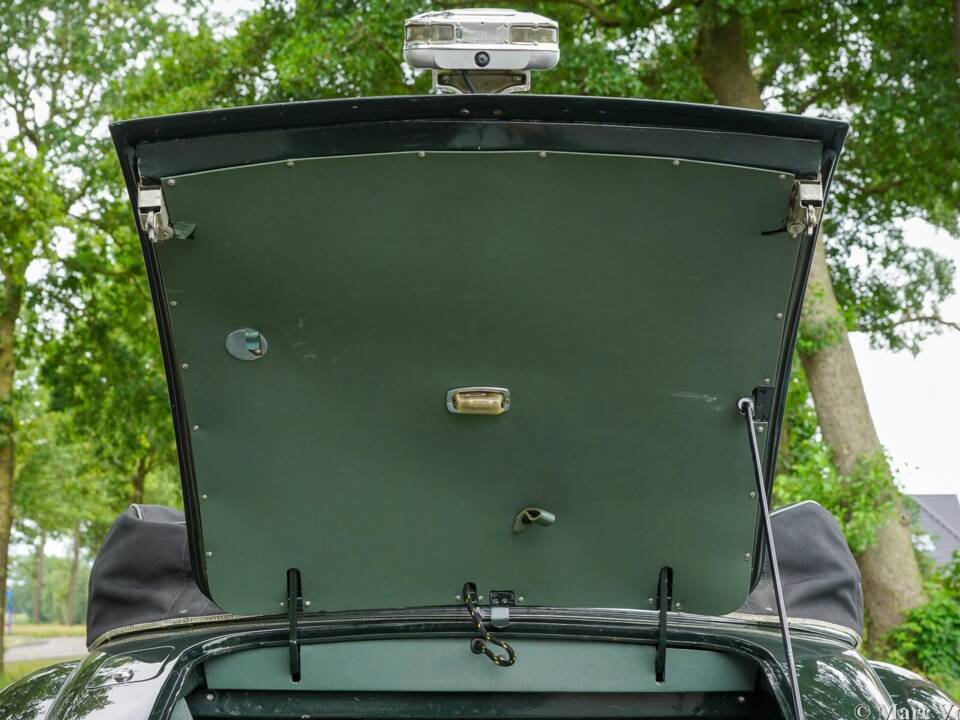 Afbeelding 54/59 van Jaguar XK 140 SE DHC (1955)