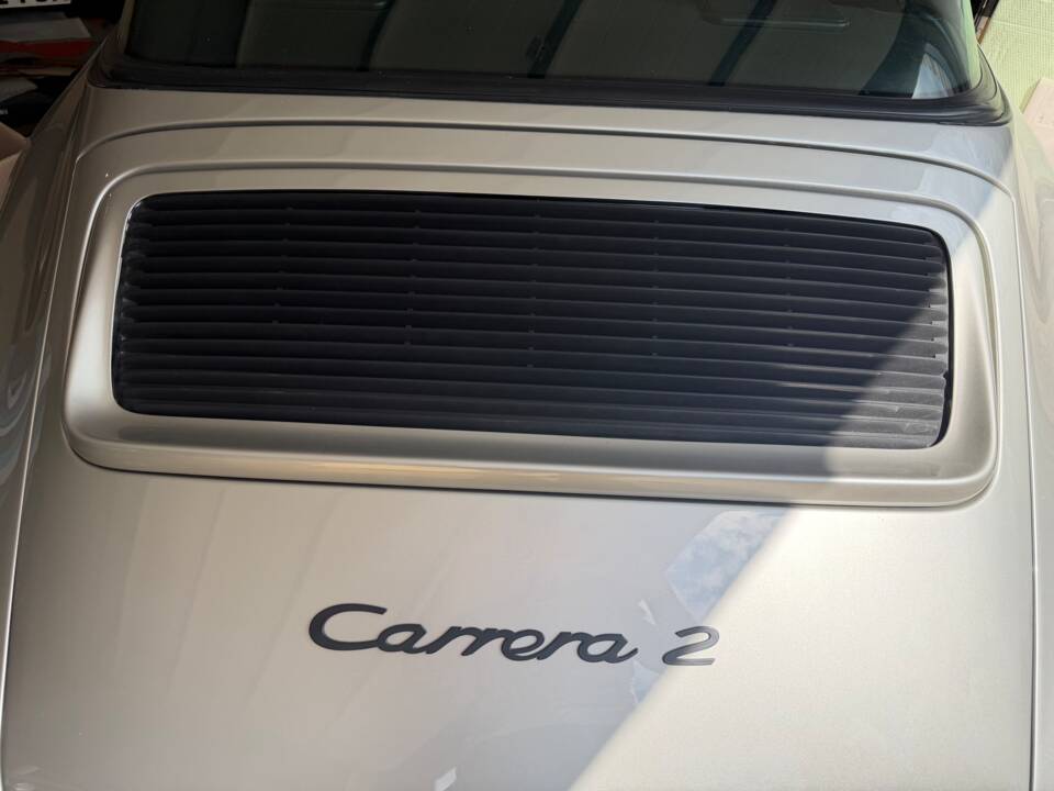 Image 8/21 of Porsche 911 Carrera 2 (1991)