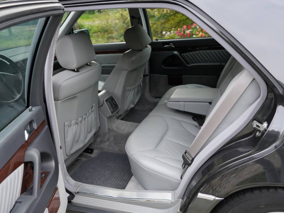Imagen 18/18 de Mercedes-Benz 600 SEL (1991)