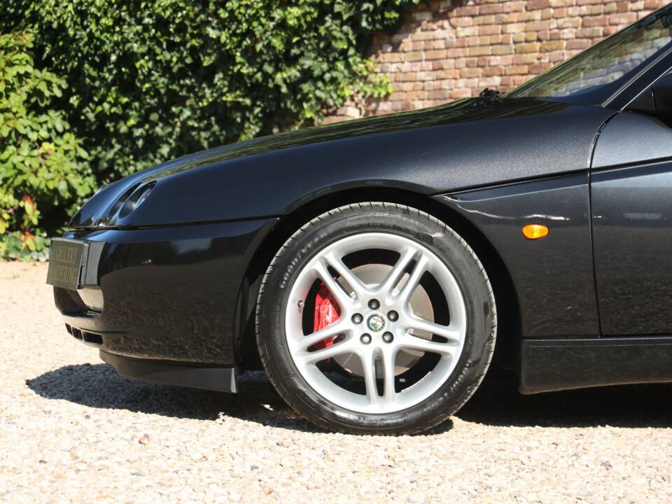 Afbeelding 25/50 van Alfa Romeo Spider 3.2 V6 24V (2003)