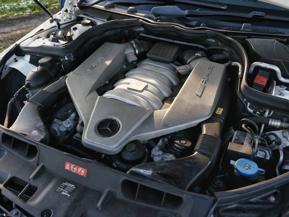 Imagen 5/40 de Mercedes-Benz C 63 AMG (2013)