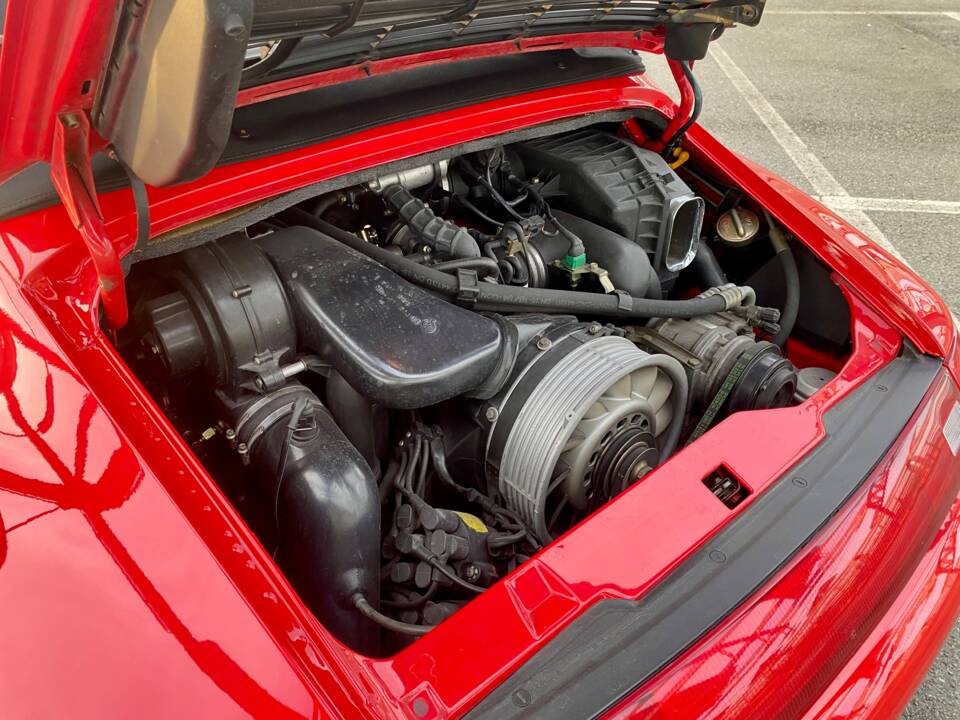 Bild 41/44 von Porsche 911 Carrera (1994)