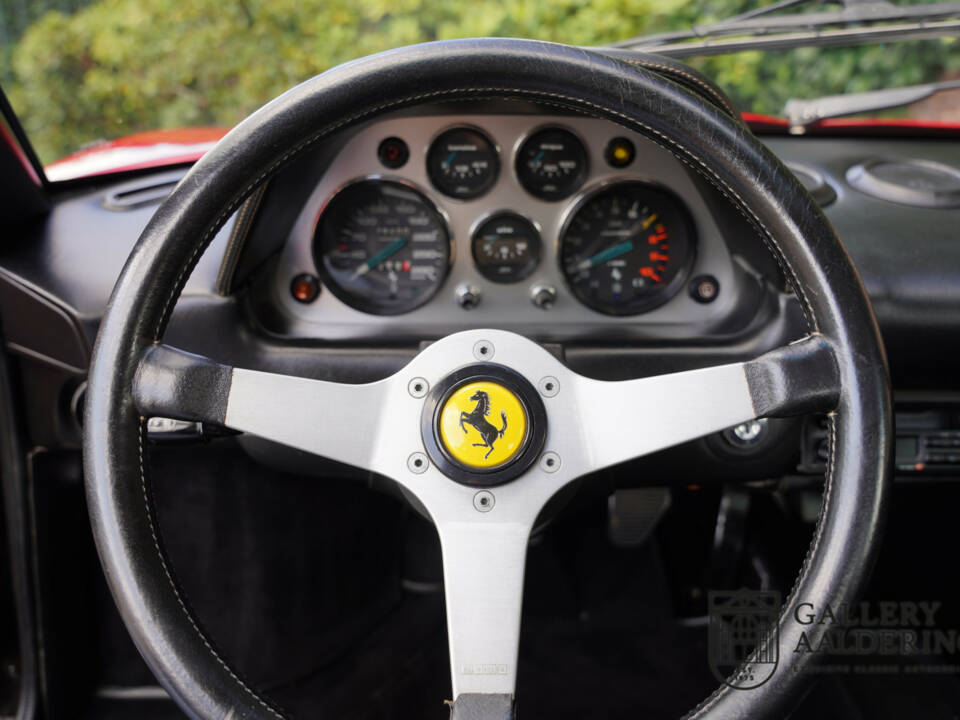 Imagen 7/50 de Ferrari 308 GTB (1977)