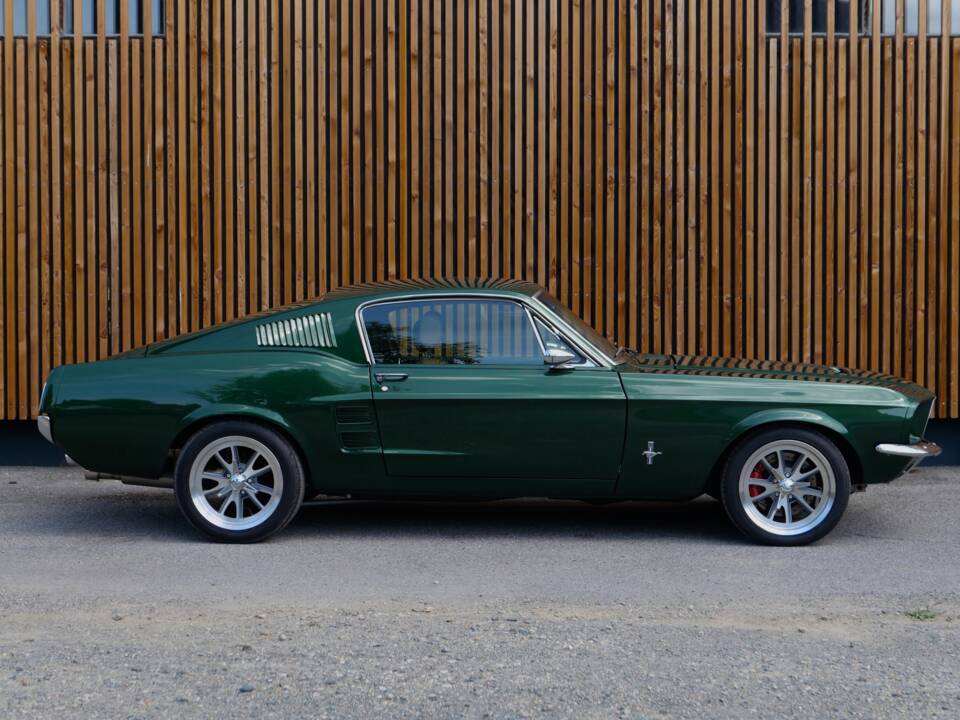 Bild 31/32 von Ford Mustang Custom (1967)