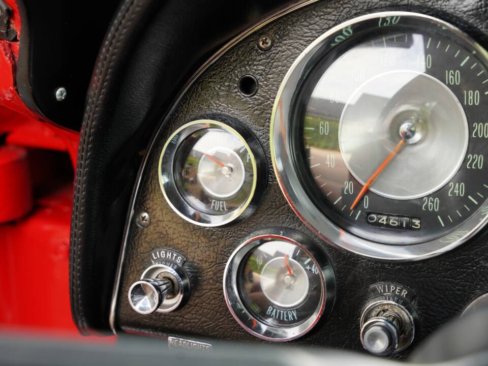 Image 30/50 of Chevrolet Corvette Sting Ray (1963)