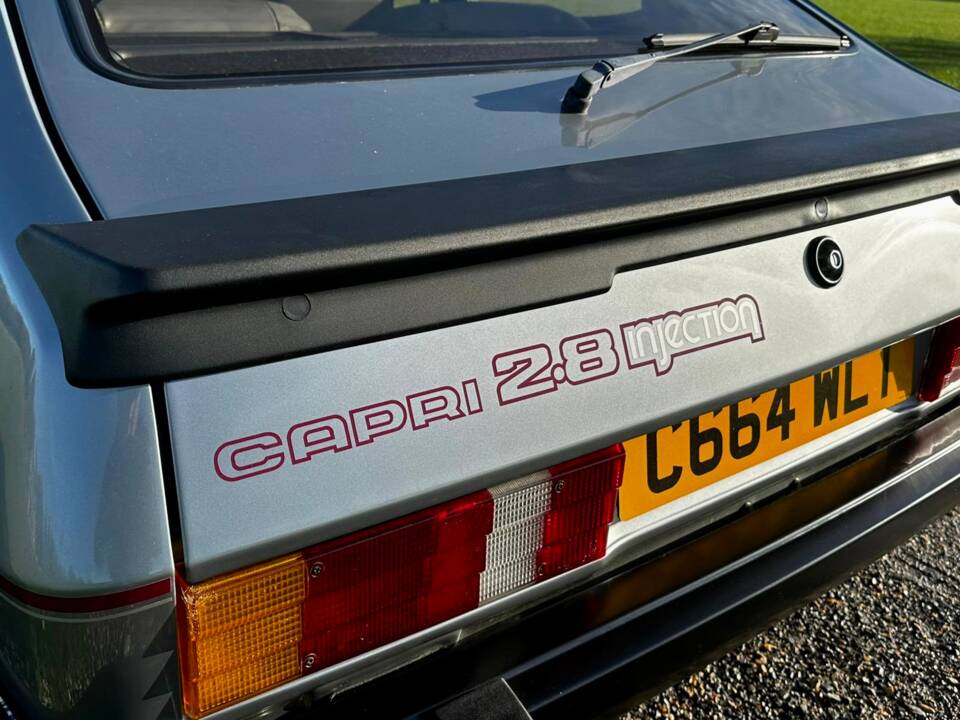 Bild 35/70 von Ford Capri 2,8i (1986)