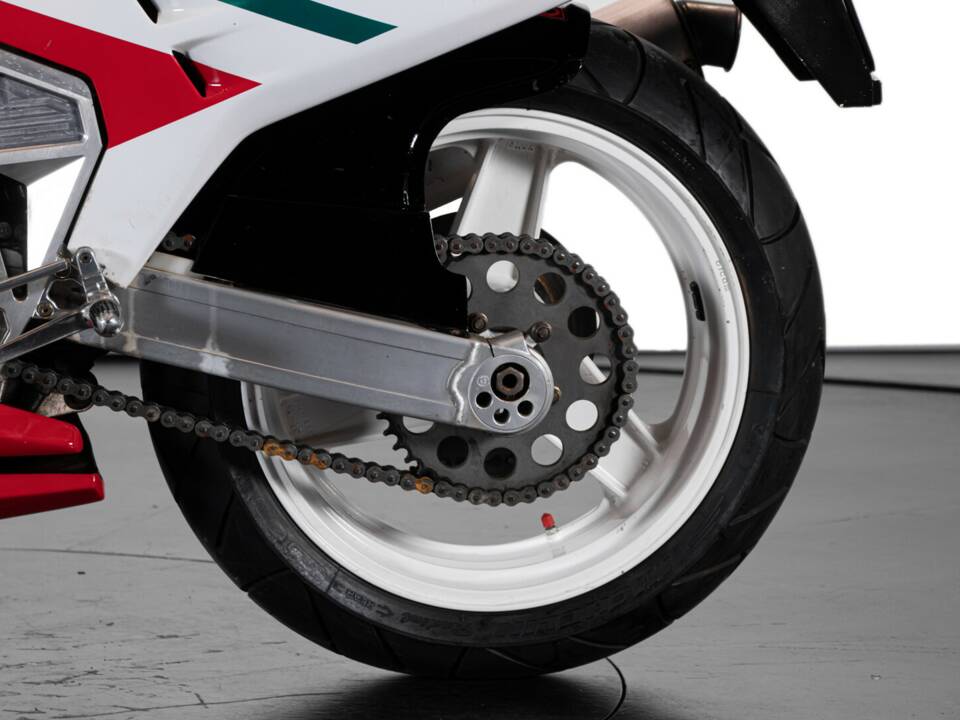 Immagine 9/35 di Bimota YB8 (1991)