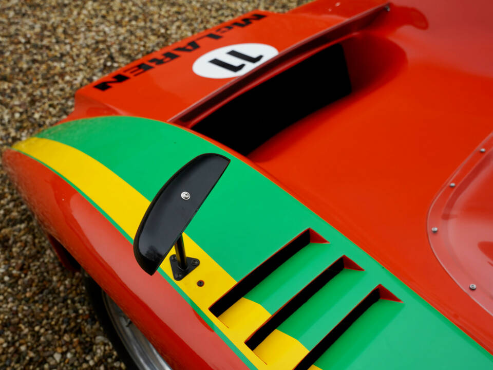 Image 38/50 of McLaren M8C (1970)