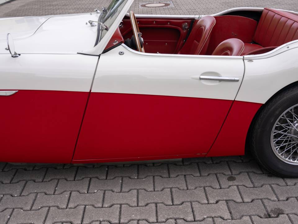 Image 47/72 de Austin-Healey 3000 Mk II (BJ7) (1962)