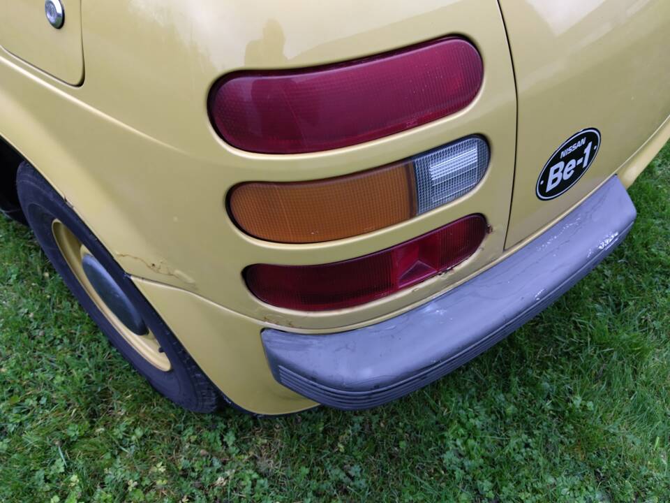 Bild 33/92 von Nissan Be-1 1.0 (1987)