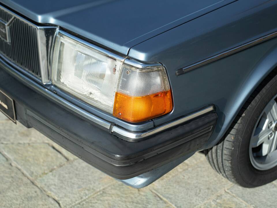 Bild 20/50 von Volvo 240 Diesel (1984)