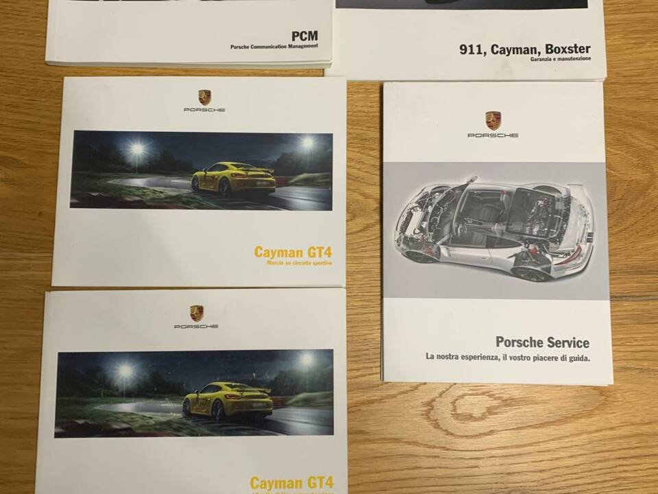 Image 13/13 of Porsche Cayman GT4 (2016)