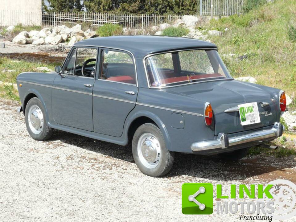 Image 3/8 of FIAT 1100 D (1965)