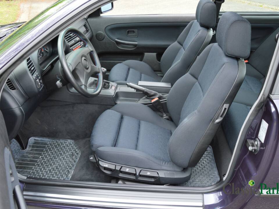 Bild 9/50 von BMW 320i (1994)