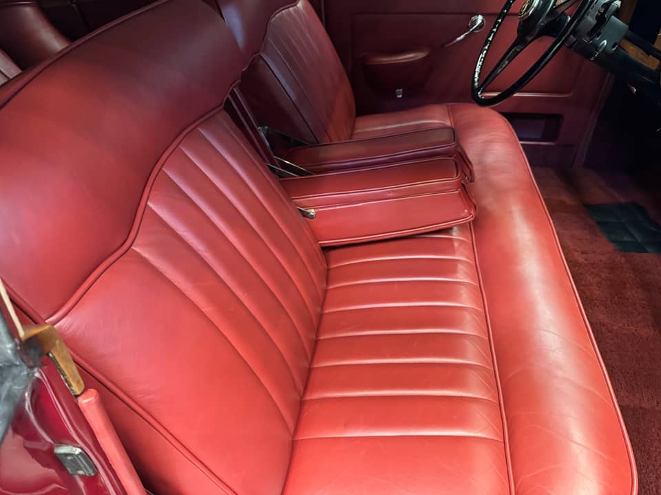 Image 27/81 of Bentley S 1 (1959)