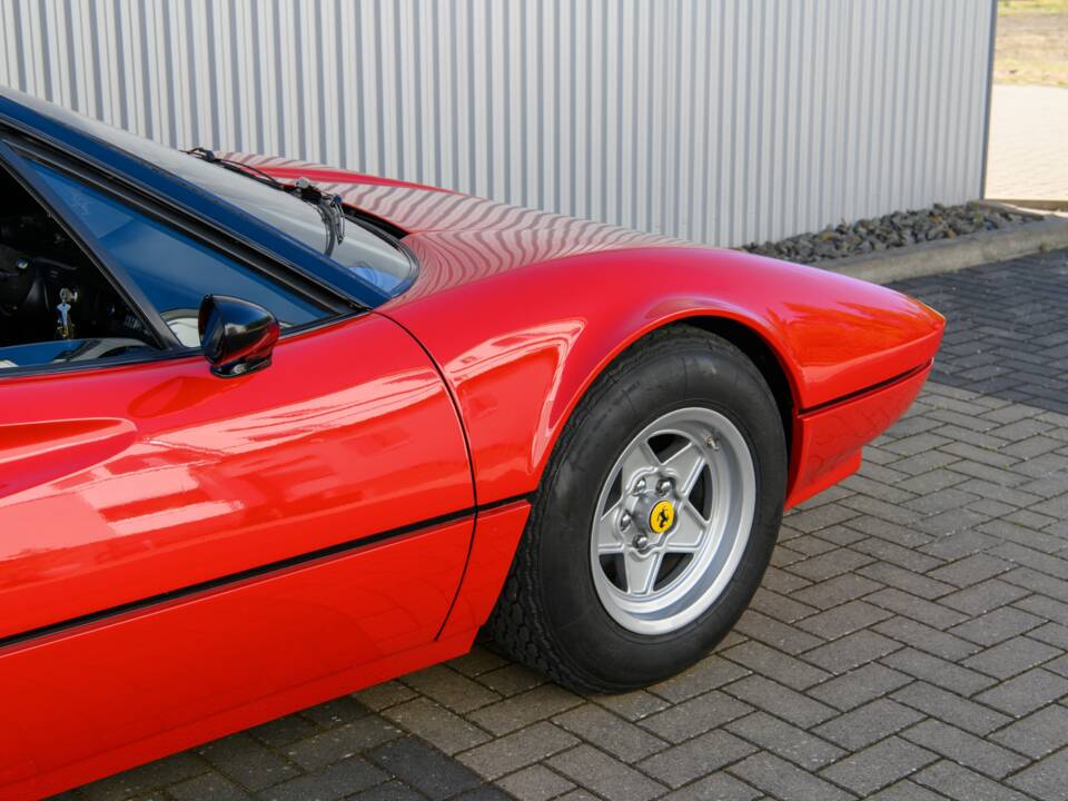 Bild 23/45 von Ferrari 308 GTSi (US) (1980)