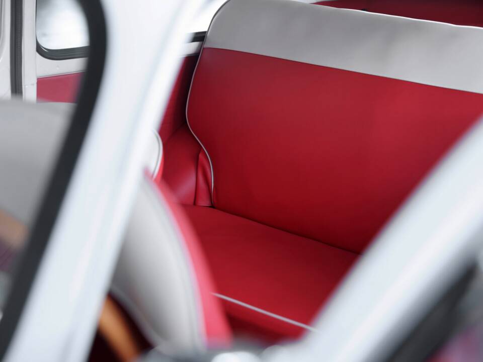 Image 22/47 of Abarth Fiat 850 TC (1965)