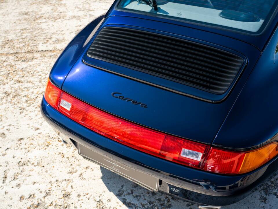 Afbeelding 4/32 van Porsche 911 Carrera (1994)