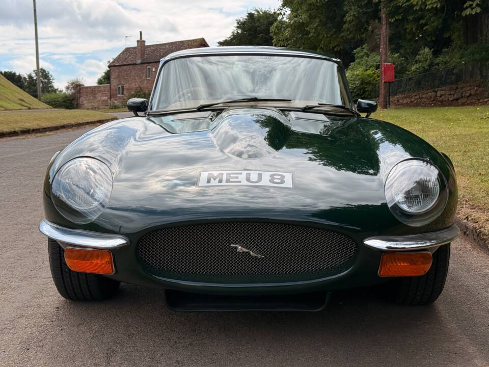 Afbeelding 14/17 van Jaguar E-Type V12 (2+2) (1973)