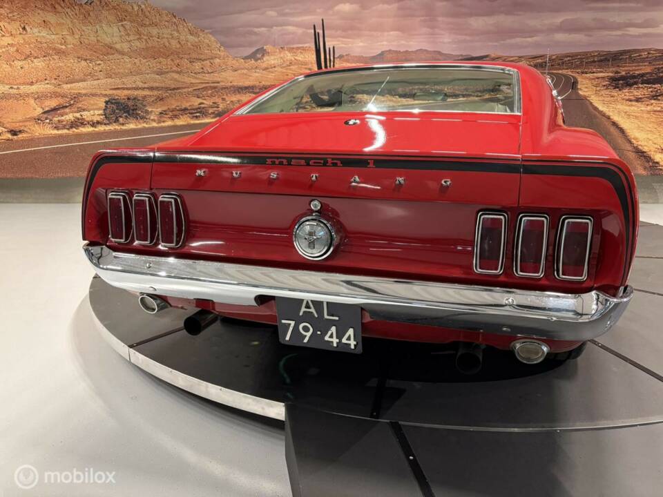 Image 44/50 de Ford Mustang Mach 1 (1996)