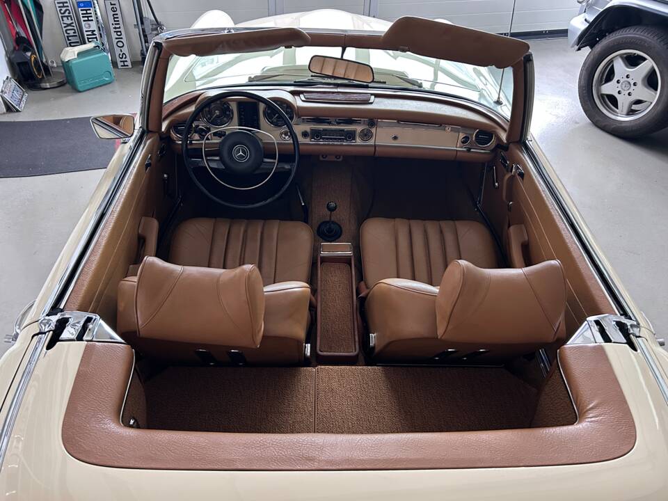 Imagen 15/31 de Mercedes-Benz 280 SL (1969)