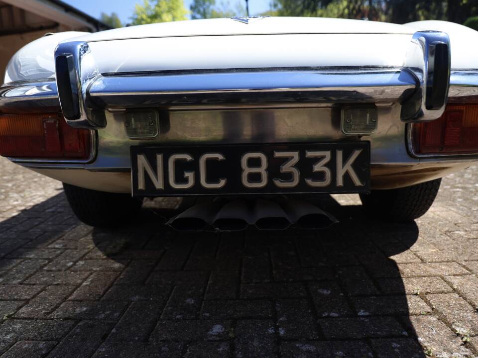 Image 31/50 de Jaguar Type E V12 (1972)