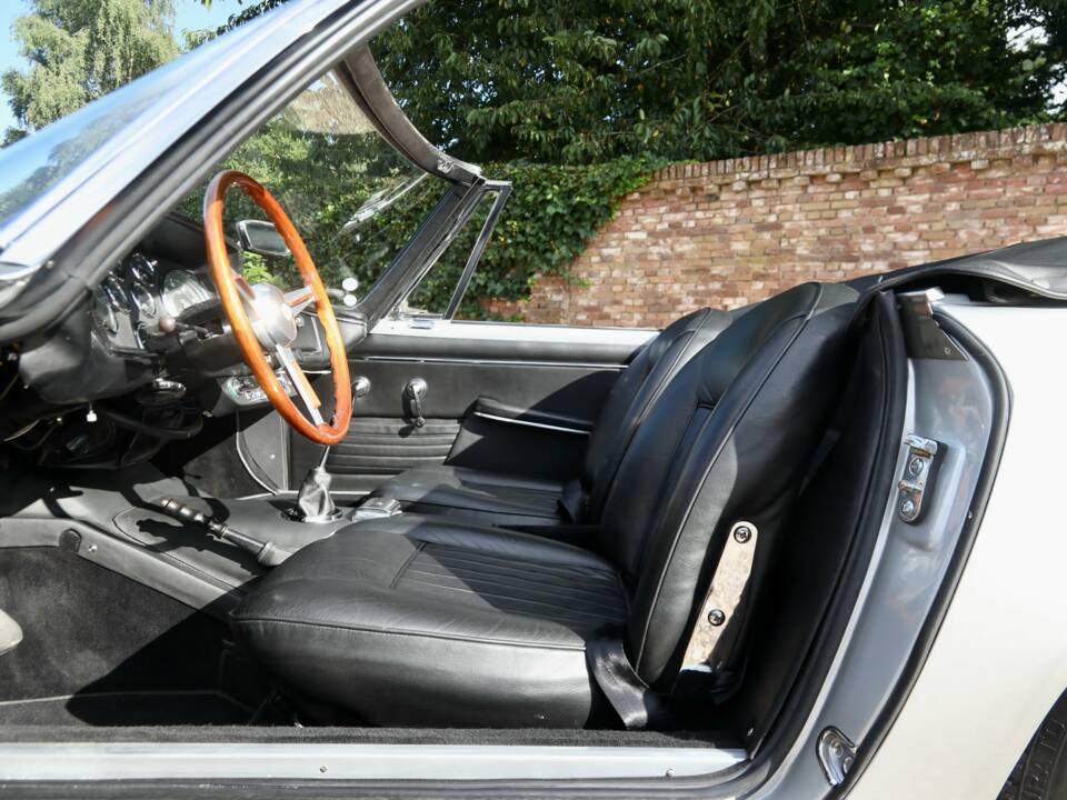 Bild 3/50 von Maserati Mistral 3700 Spyder (1965)