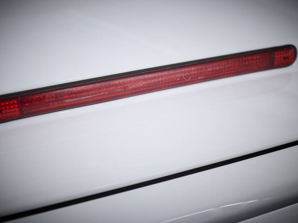 Bild 35/100 von Porsche 911 Carrera 4S (2004)