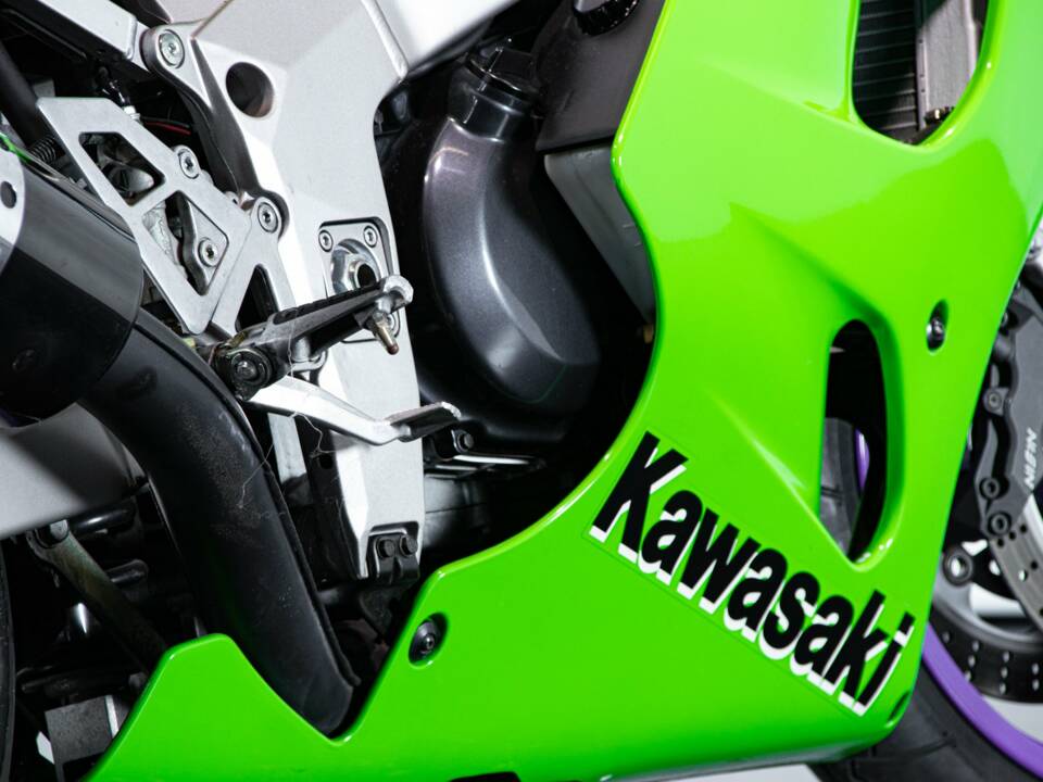 Image 31/50 of Kawasaki DUMMY (1996)