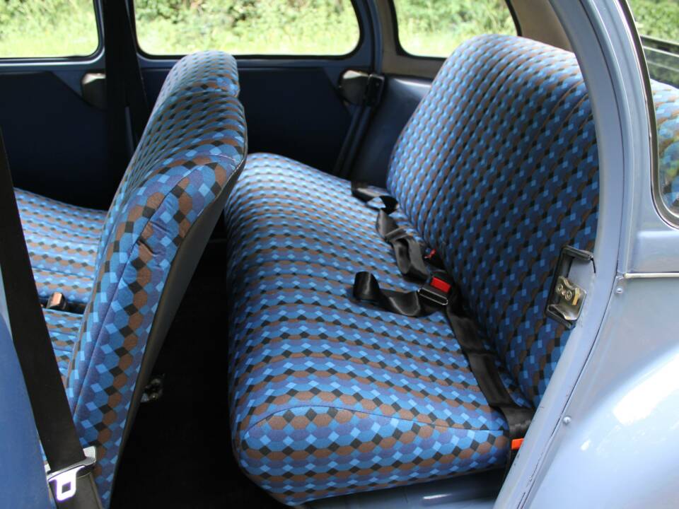 Immagine 14/18 di Citroën 2 CV 6 Charleston (1987)