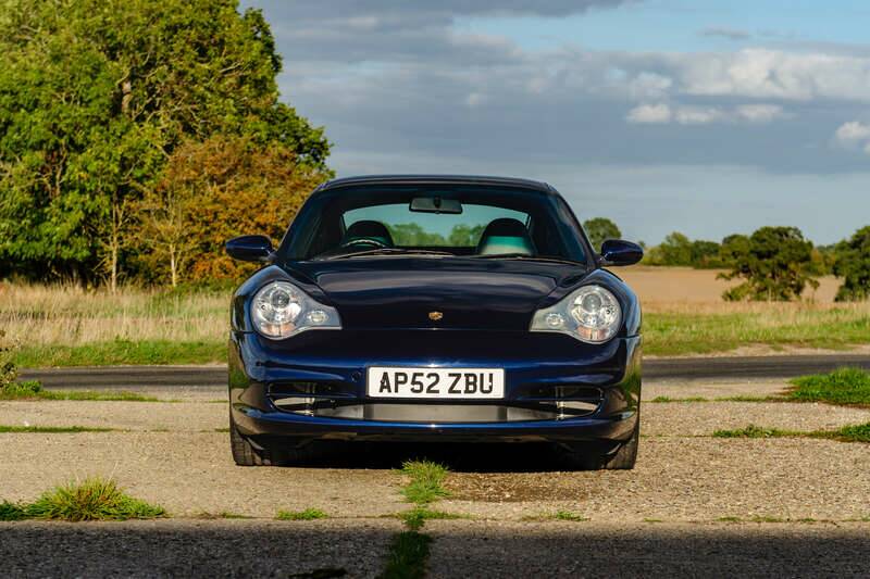 Afbeelding 7/12 van Porsche 911 Carrera (2002)