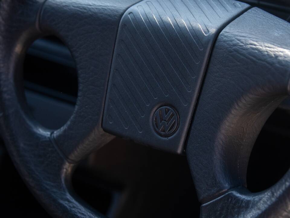 Imagen 32/50 de Volkswagen Golf Mk II Gti 1.8 (1988)