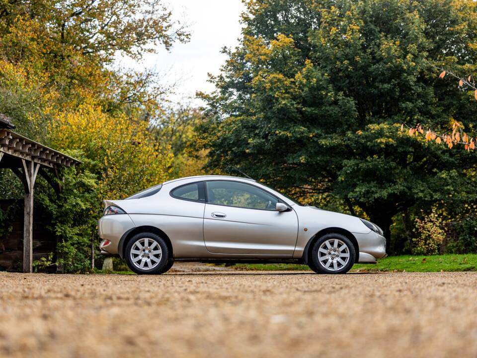 Image 14/50 of Ford Puma 1.7i 16v (2001)
