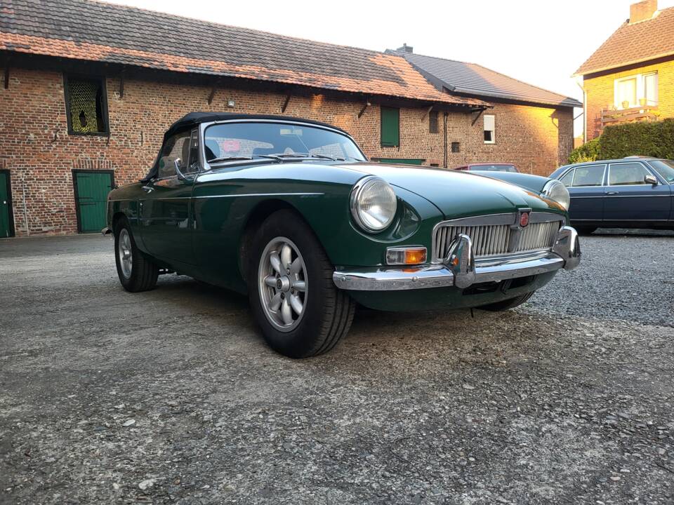 Image 58/58 of MG MGB (1971)