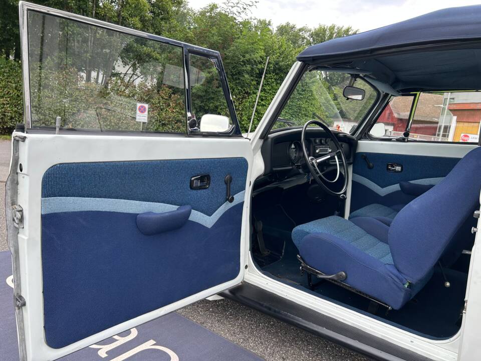Image 9/28 of Volkswagen Coccinelle 1600 (1970)