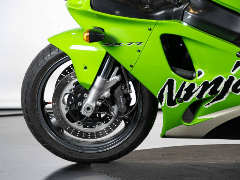 Immagine 16/50 di Kawasaki Ninja 750 ZX-7R (1999)