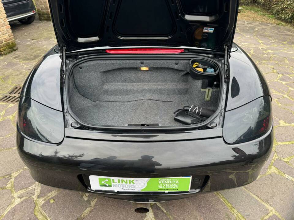 Imagen 11/34 de Porsche Boxster (2000)