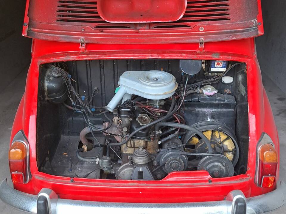 Image 29/32 of SEAT 600 D (1972)