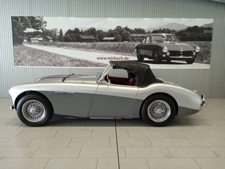 Image 2/15 of Austin-Healey 100&#x2F;4 (BN2) (1956)