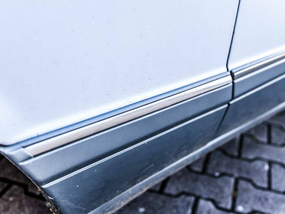 Image 38/175 of Mercedes-Benz 420 SE (1986)