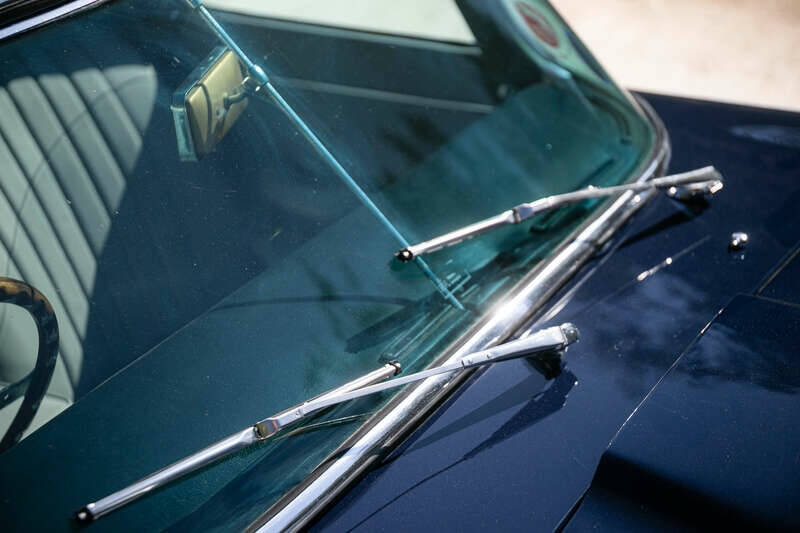 Immagine 35/45 di Jaguar E-Type 4.2 (1966)