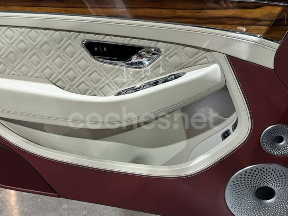 Afbeelding 11/15 van Bentley Continental GT (2019)