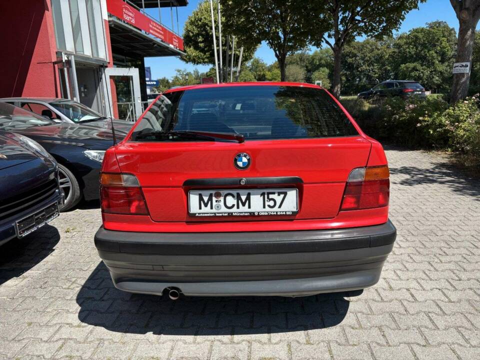 Image 7/21 of BMW 316i Compact (1994)