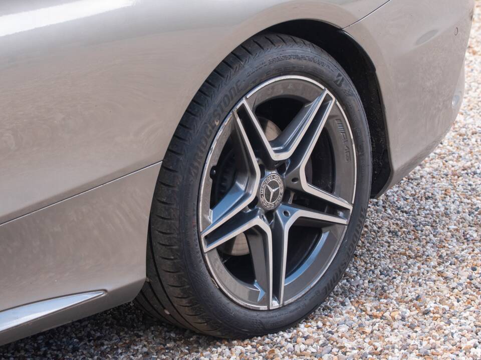 Bild 18/50 von Mercedes-Benz C 300 d (2019)