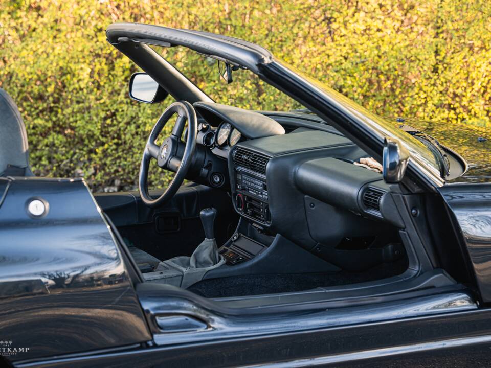 Image 4/8 of BMW Z1 Roadster (1990)