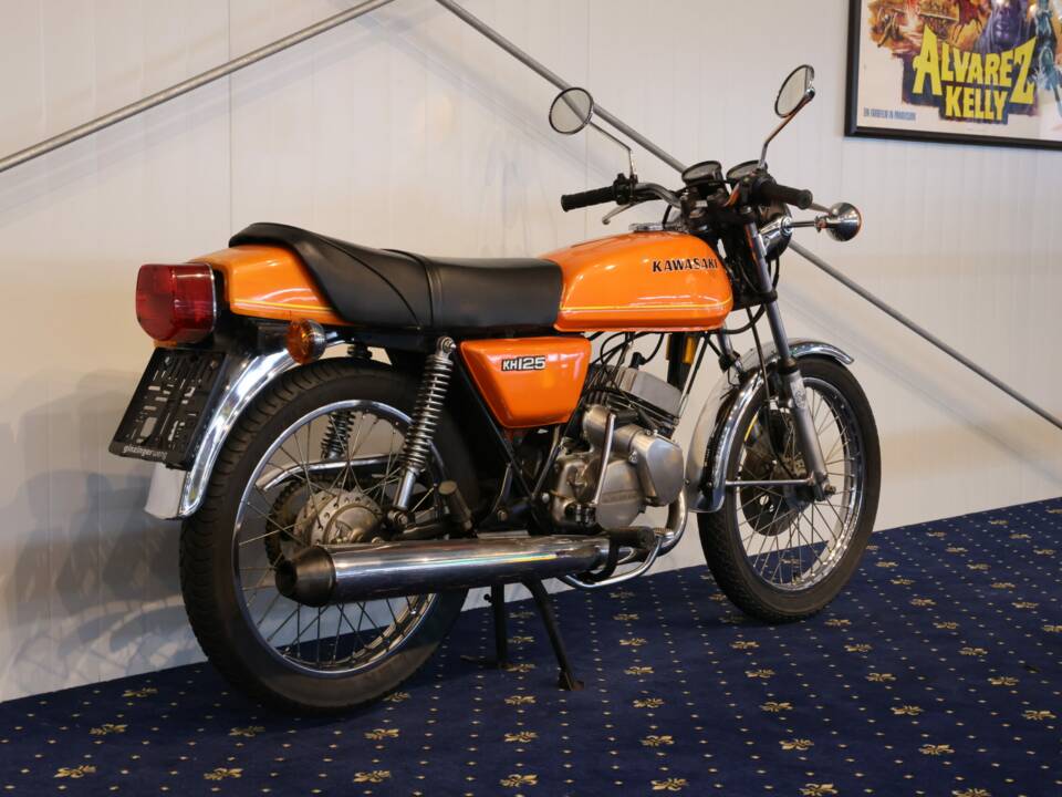 Immagine 3/29 di Kawasaki KH 125 (1981)