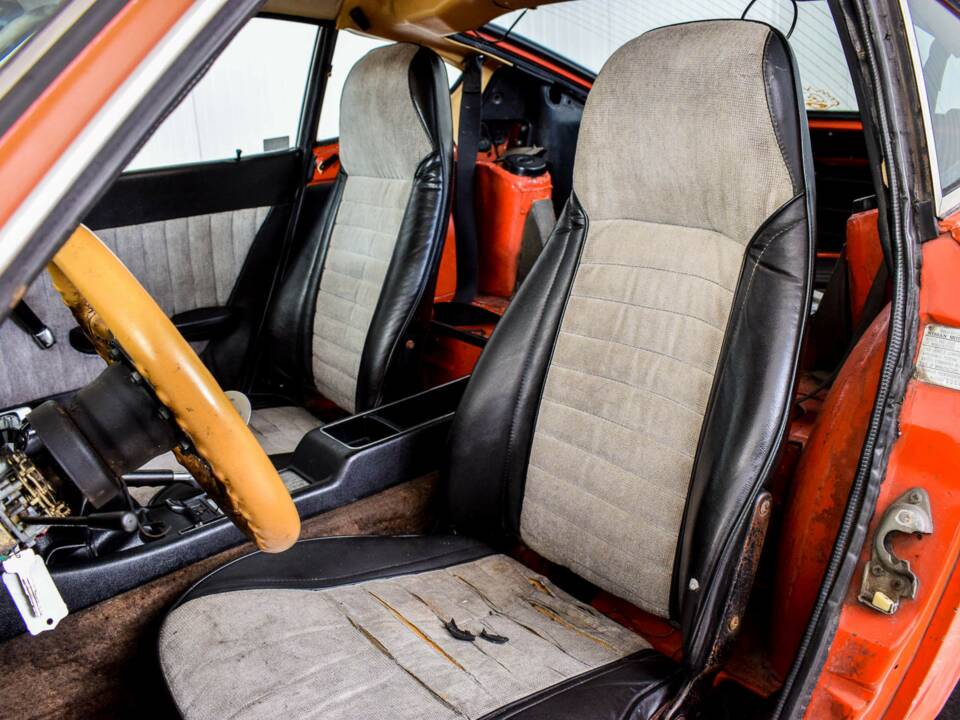 Image 18/50 of Datsun 240 Z (1971)