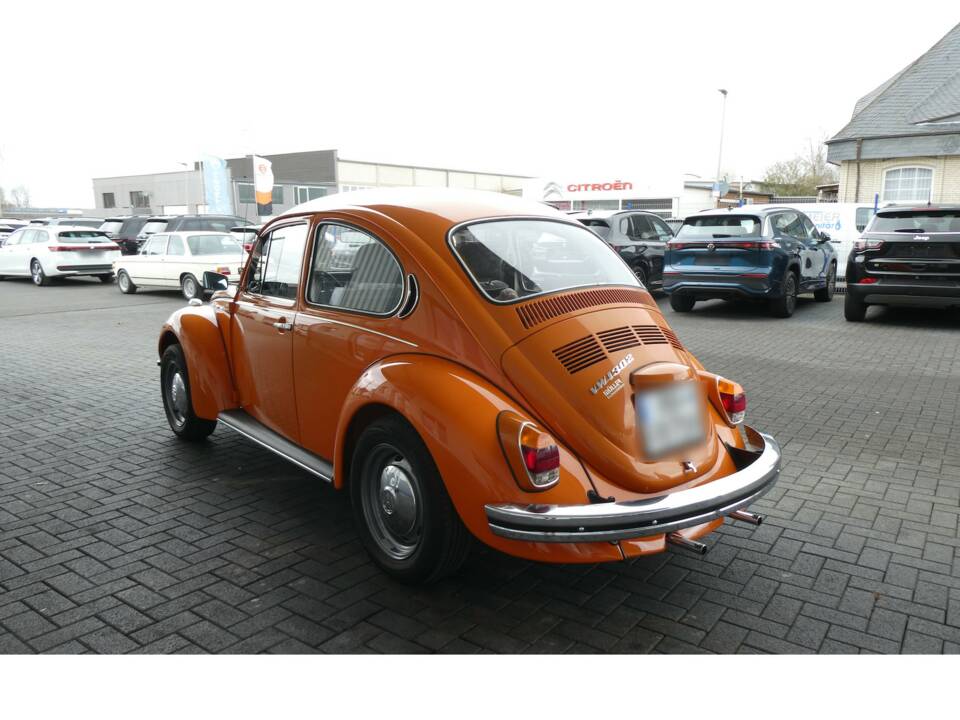 Image 6/29 of Volkswagen Beetle 1302 (1972)